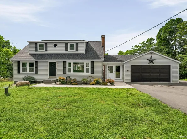80 Burlingham Road, Pine Bush, NY 12566
