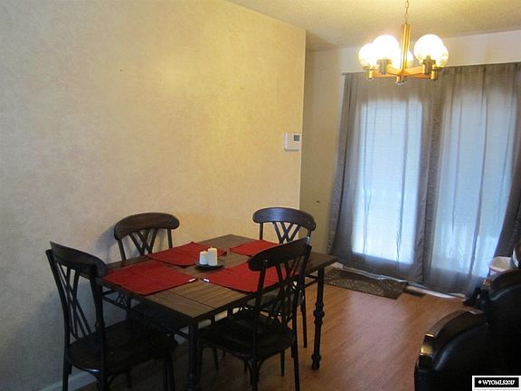 5th image of 1406 Thorpe St