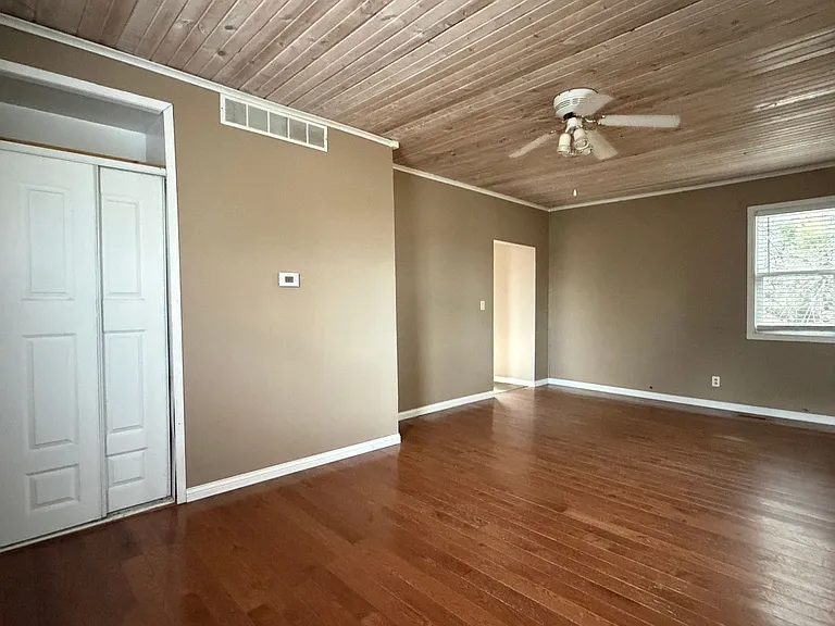4478 Mechanicsburg Rd — Photo 12