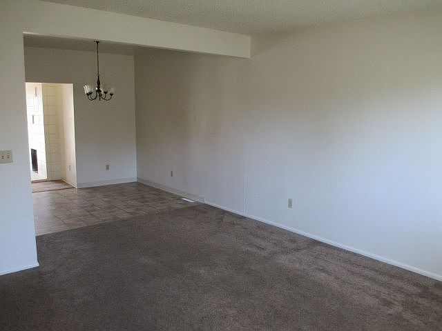 2nd image of 3334 Ravalli Pl