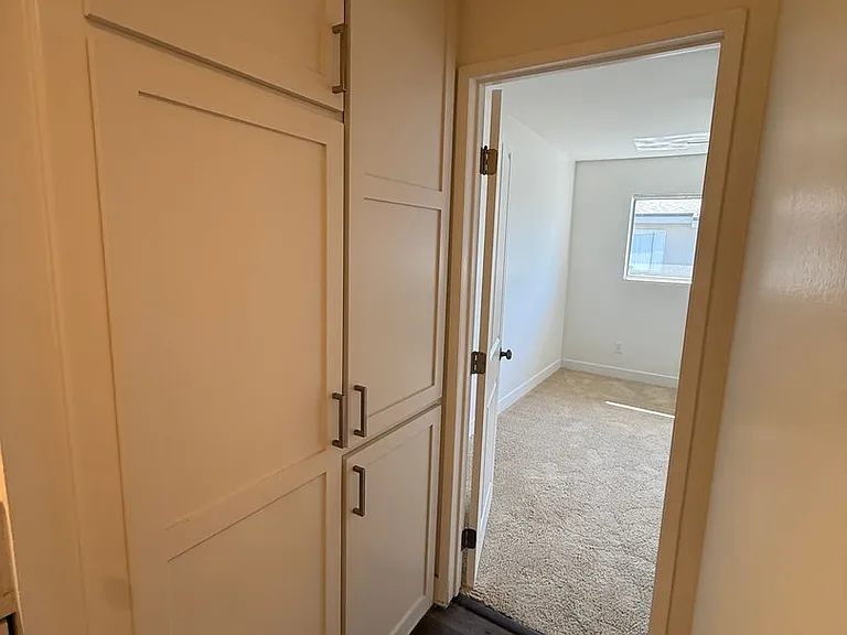 Tustin Palms Apartment Homes — Photo 41