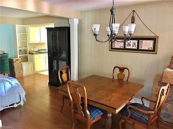 5th image of 1343 Canterbury Dr