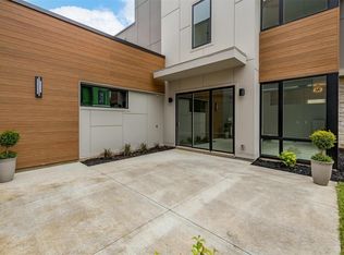 2747 Lafayette Ave, Saint Louis, MO 63104