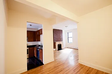 Rented by Nolita Group