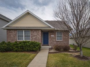 1532 Belclare Rd, Normal, IL 61761