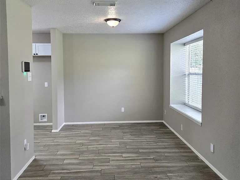 24015 Farm Hill Rd — Photo 5