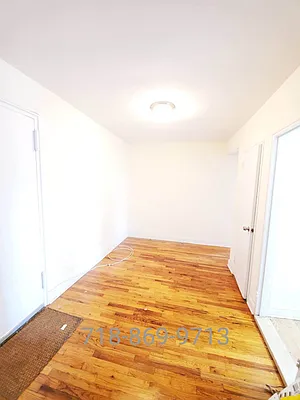 Rented by Smart NY Realty LLC | media 9