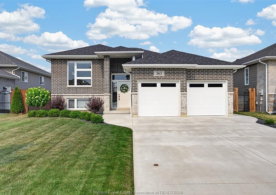 1st image of 363 Lavers Cres