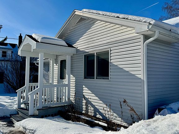 3rd image of 9 Spring St