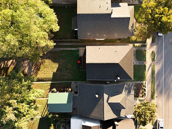 4th image of 1729 Payne St Floor 1