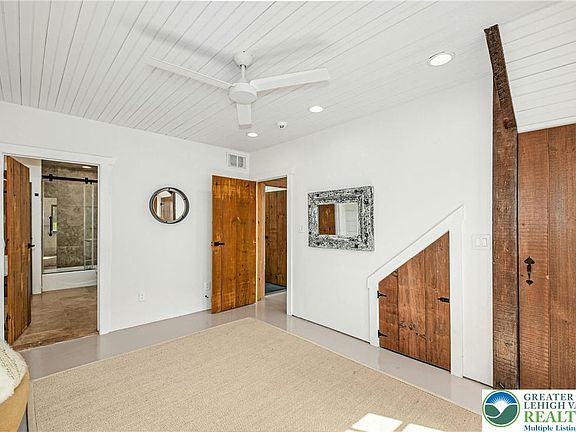 33rd image of this home