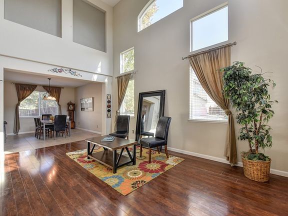 2nd image of 9429 Lyndley Plaza Way