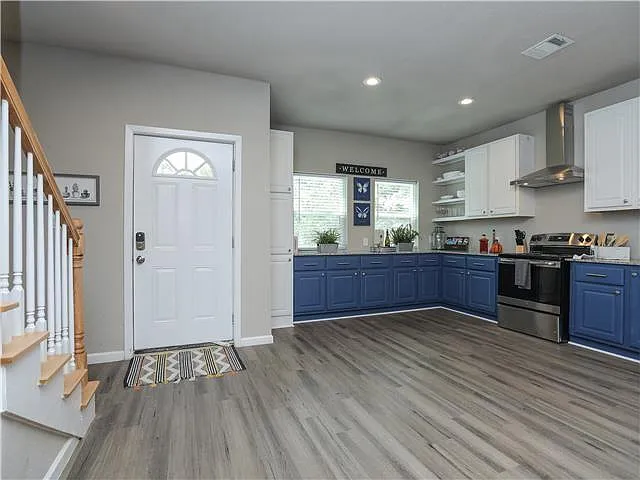 3 bed, 2.5 bath, $1,771 — Photo 4