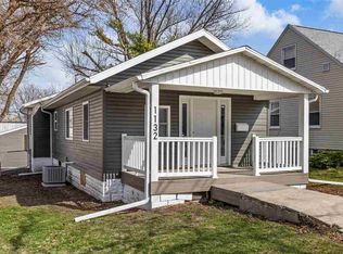 1132 18th Ave SW, Cedar Rapids, IA 52404