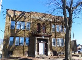 3112 N 38th St #2, Milwaukee, WI