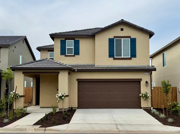 2973 E Escarpa Dr, Fresno, CA 93730