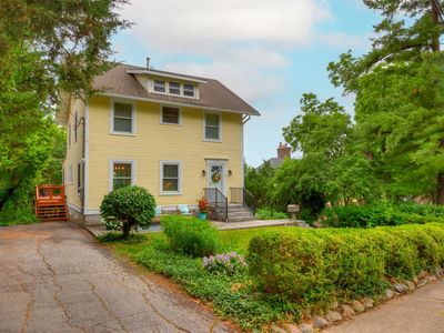 2418 Terrace Rd, Des Moines, IA, 50312