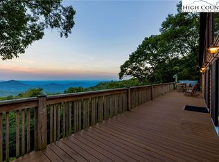 737 Sauls Camp Rd, Blowing Rock, NC 28605
