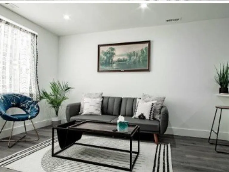 1530 Neal St NE #2A — Photo 3
