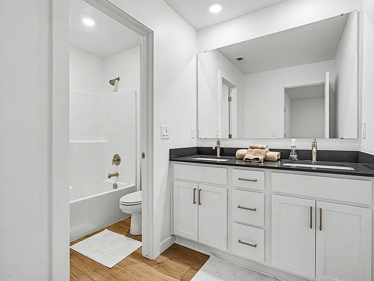 4125 W Perspective St — Photo 15