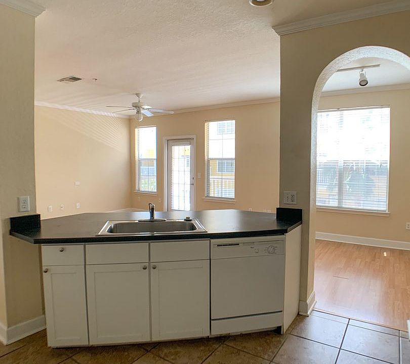 1st image of 860 N Orange Ave APT 334