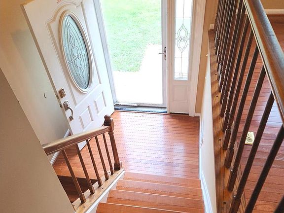 3rd image of 12608 Hillmeade Station Dr