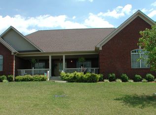 121 Woodhill Rd, Bardstown, KY 40004