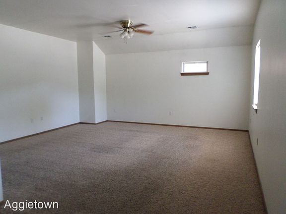 2nd image of 1117 Vattier St APT B