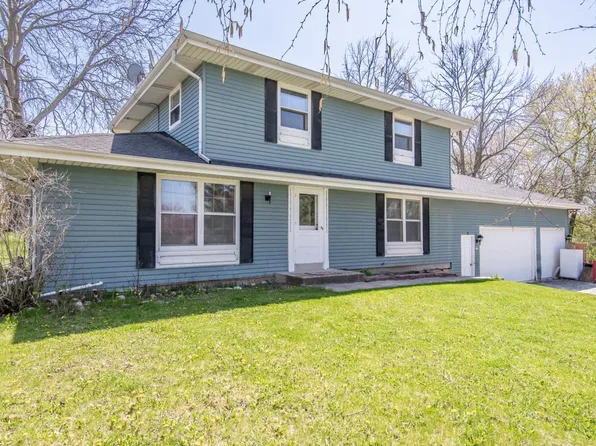 4760 South 99th STREET, Greenfield, WI 53228