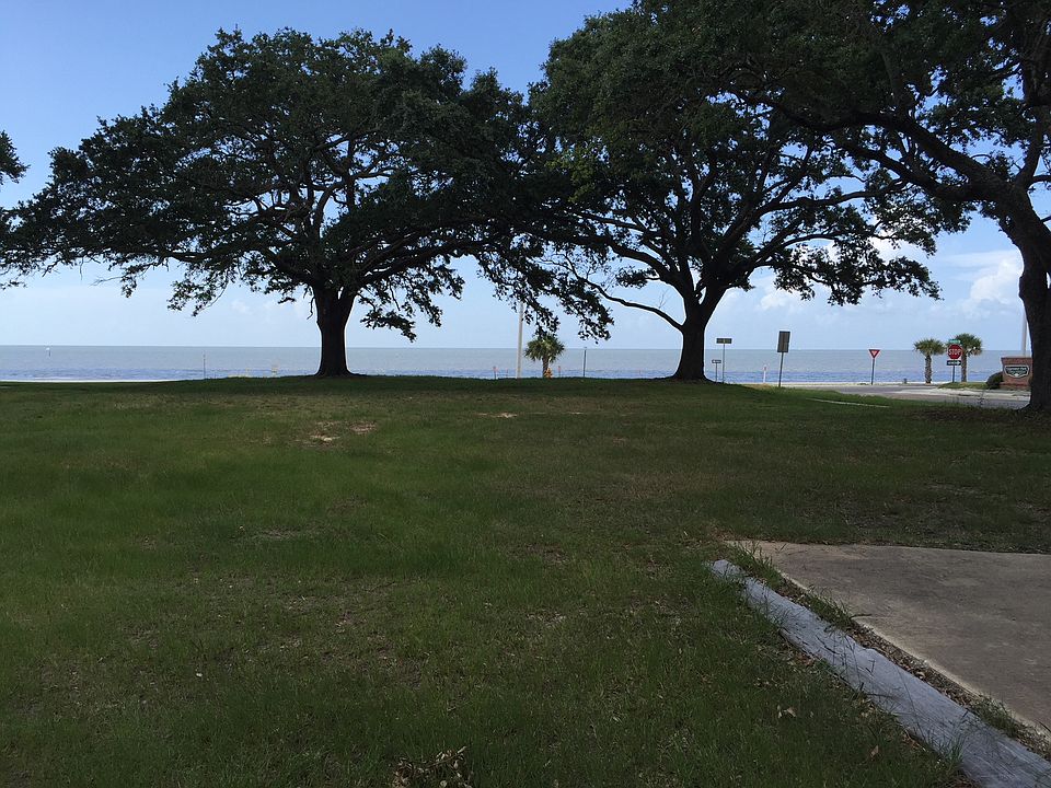 1st image of 2538 Beach Blvd