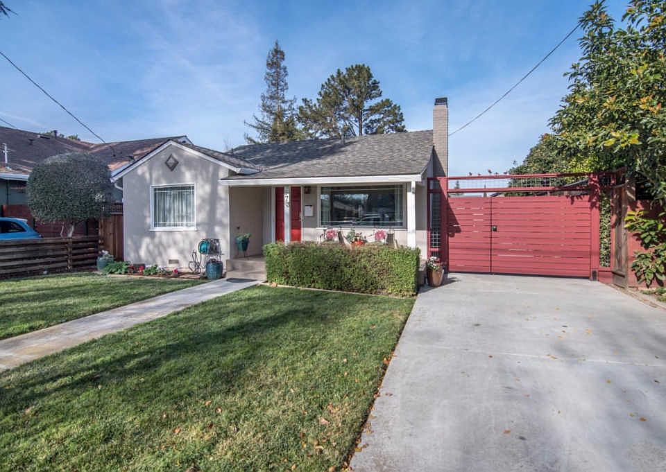 1st image of 673 Dorothy Ave