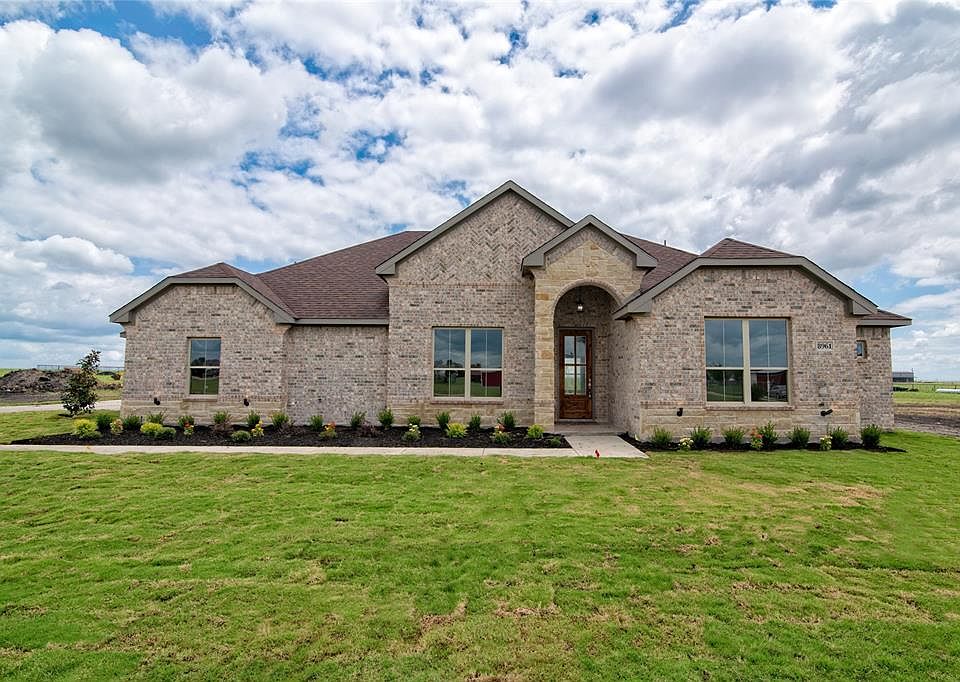 1st image of 8961 County Road 4116