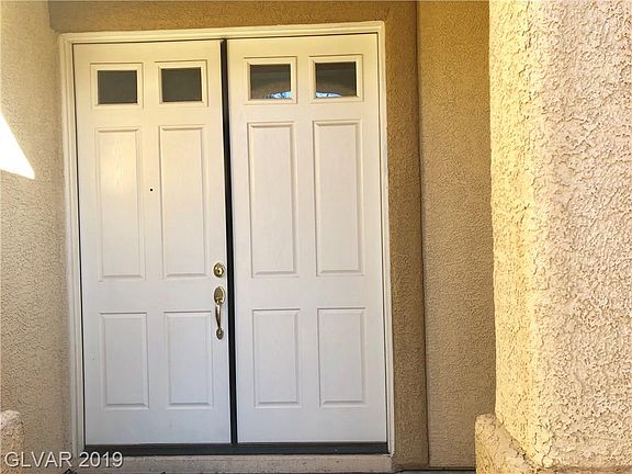 3rd image of 7546 Stetson Bluff Ave