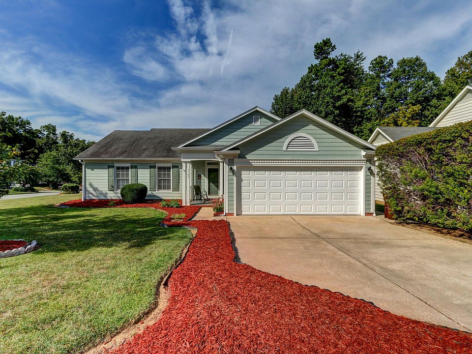 1st image of 3105 Southhampton Dr