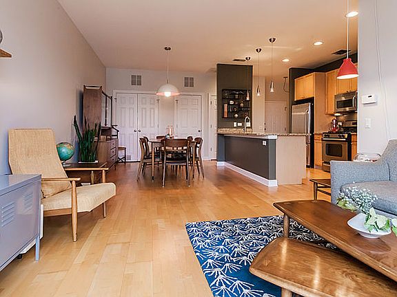 4th image of 4553 N Magnolia Ave APT 402