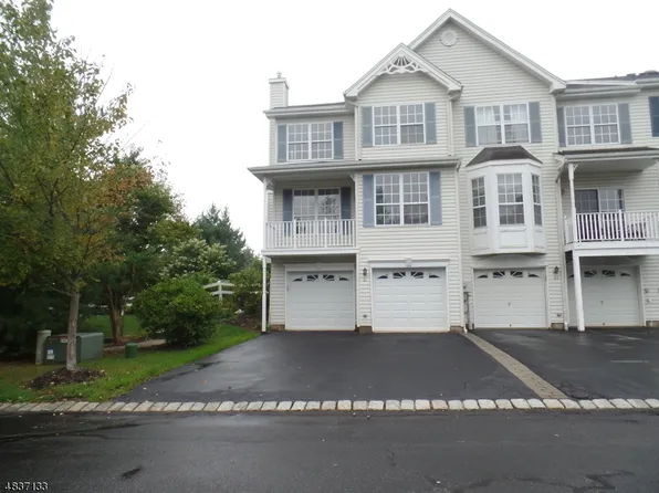 21 Haddenford Dr, Flemington, NJ 08822