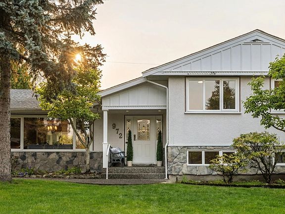 3rd image of 972 Beaconsfield Rd