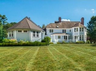 8 Fuller Farms Rd, Topsfield, MA 01983