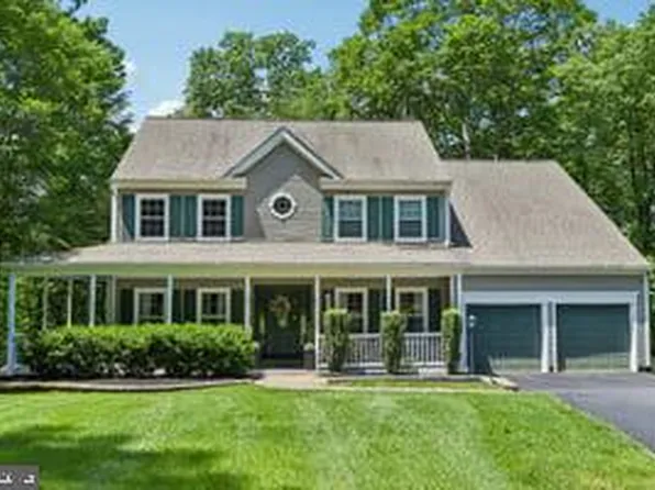 11050 Stonebrook Dr, Manassas, VA 20112