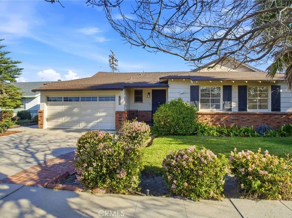 13421 Barbara Ann St, North Hollywood, CA 91605