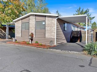 21100 NE Sandy Blvd Unit 62, Fairview, OR