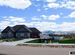 6060 Rivers Gate, Casper, WY 82604