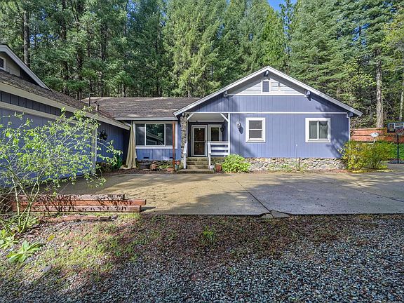 3rd image of 4580 Jenkinson Cir