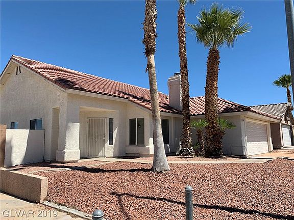 2nd image of 846 Coral Cottage Dr