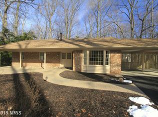 2515 Fowlers Ln, Reston, VA 20191