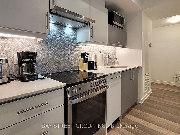 3rd image of 181 Huron St #204