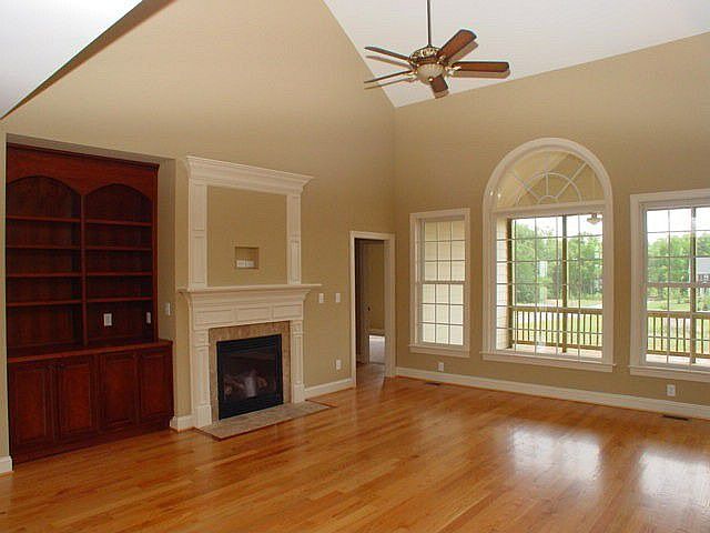 2nd image of 15 Post Oak Dr