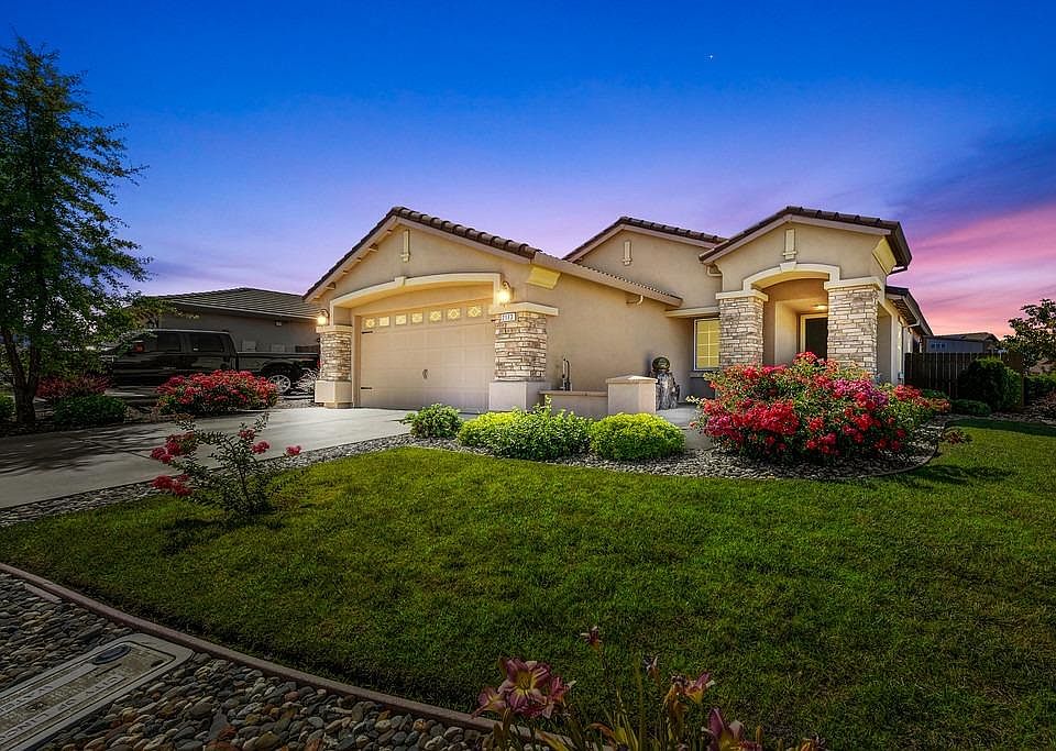 1st image of 2173 Dripping Rock Ln