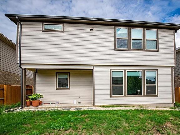 4th image of 14418 McCoy Loop