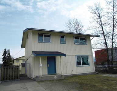 127 N Park St, Anchorage, AK, 99508